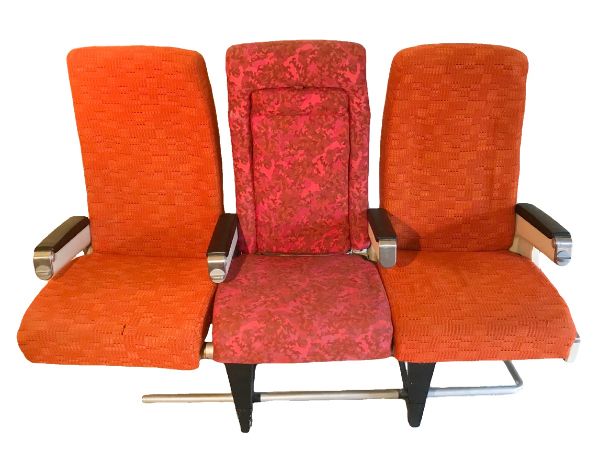 Delta Red Orange Tripple Coach Seats Front