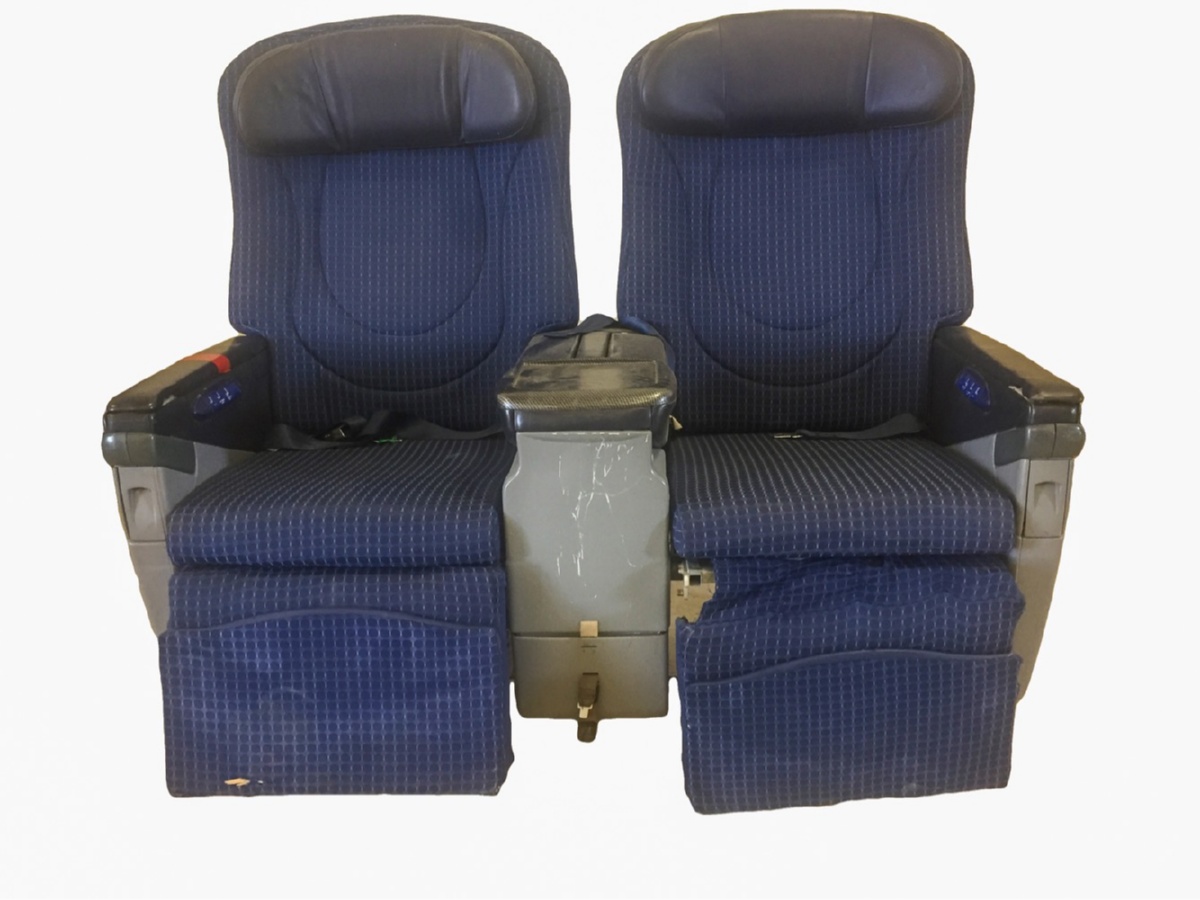 Navy Blue Leather   Material A320 First Class Seats